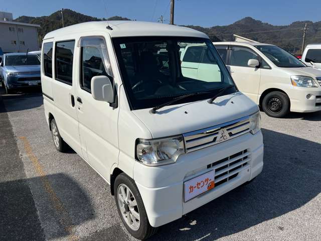 Mitsubishi Minicab Van 3