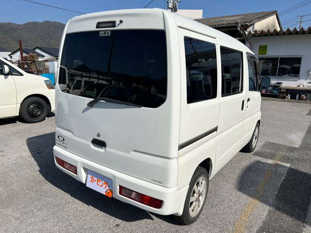 Mitsubishi Minicab Van 5