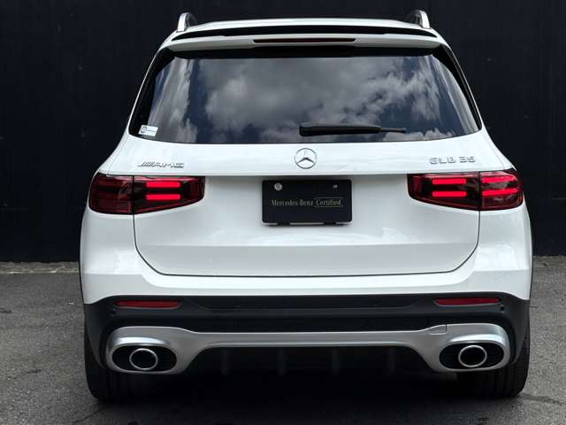 Mercedes-Benz GLB 7
