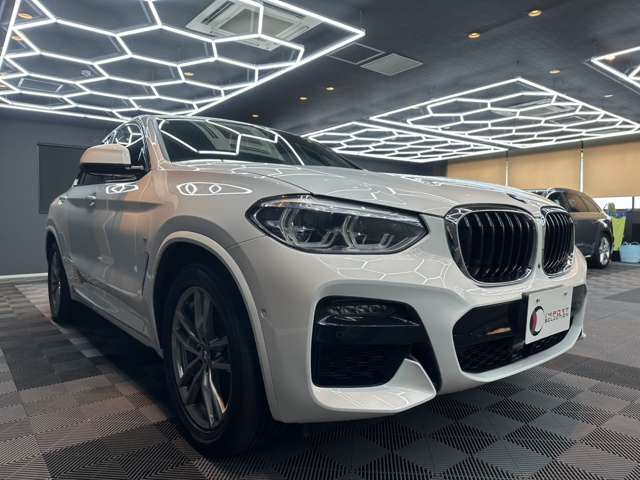 BMW X4 8