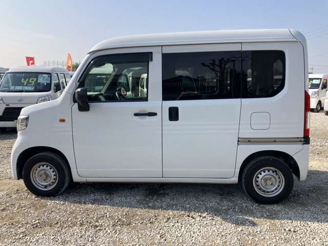 Honda N-VAN 12