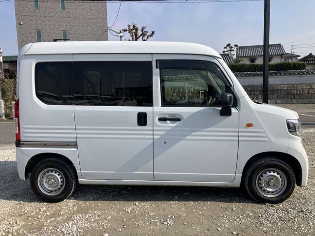 Honda N-VAN 8