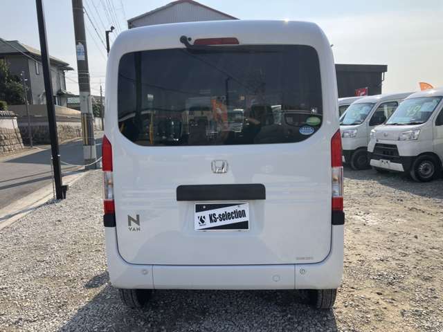 Honda N-VAN 10