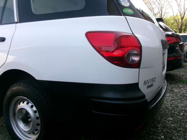 Nissan NV150 AD 9