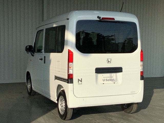 Honda N-VAN 9