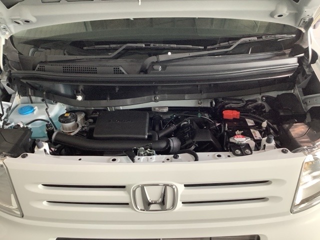 Honda N-VAN 10