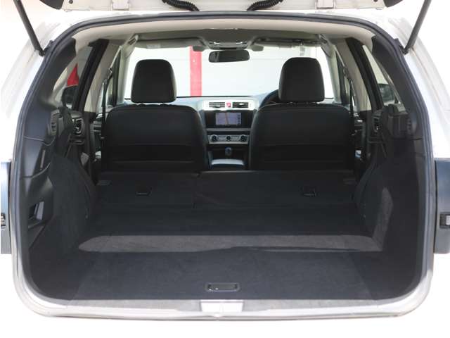 Subaru Legacy Outback 12