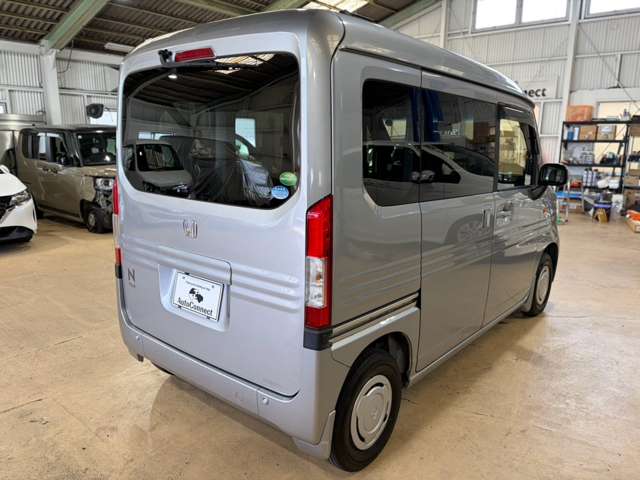 Honda N-VAN 4