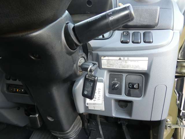 Mitsubishi Fuso Canter 13