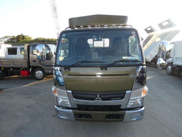 Mitsubishi Fuso Canter 4