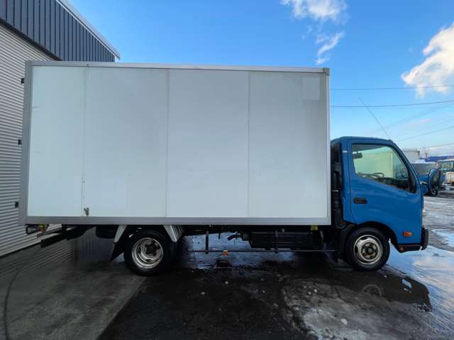 Toyota Toyoace 4