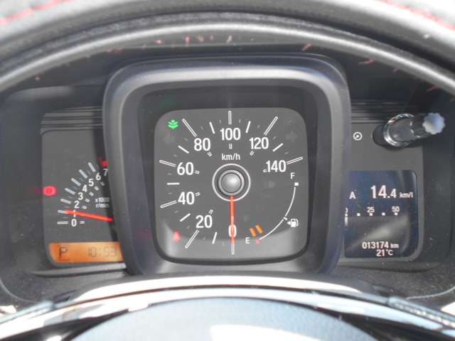Honda N-VAN 9