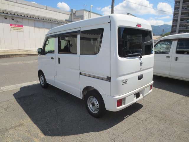 Nissan NV100 Clipper 10
