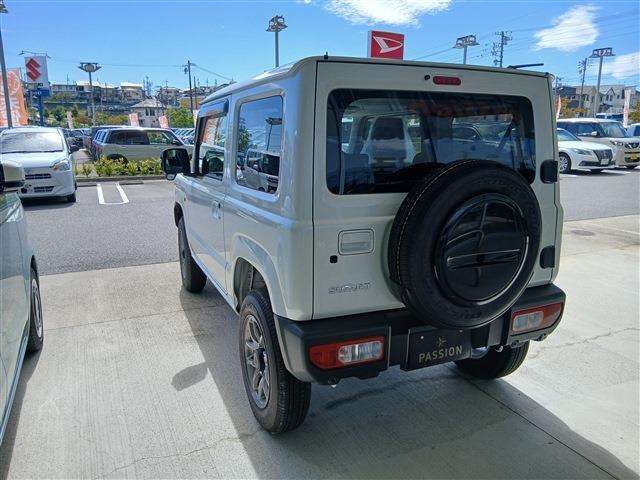 Suzuki Jimny 11