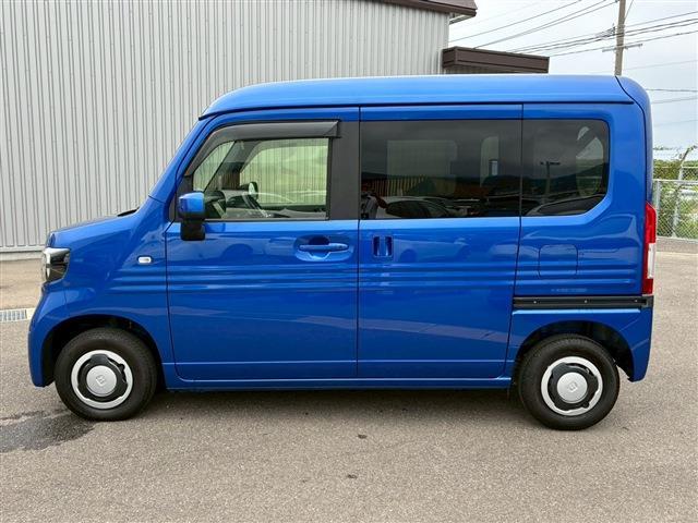Honda N-VAN 9