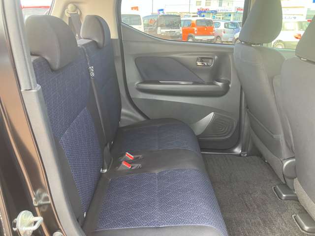 Mitsubishi eK X 11