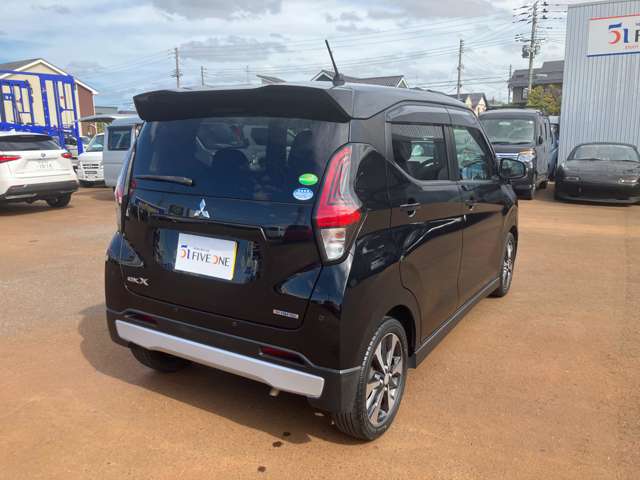 Mitsubishi eK X 4