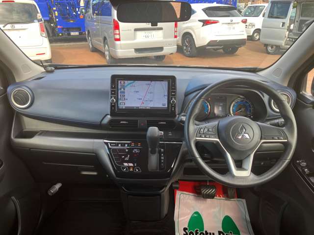 Mitsubishi eK X 6