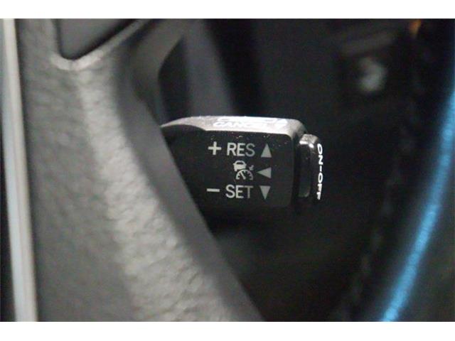 Toyota Alphard 12