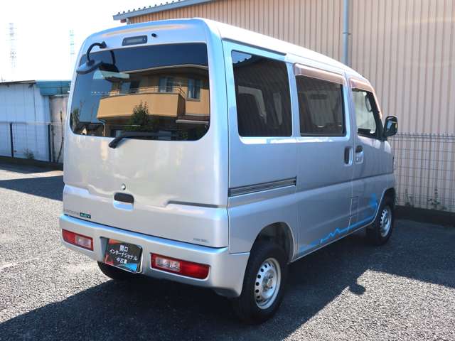 Mitsubishi Minicab MiEV 11