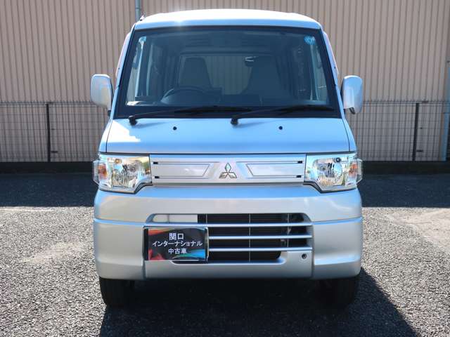 Mitsubishi Minicab MiEV 7