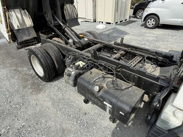 Mitsubishi Fuso Canter 11