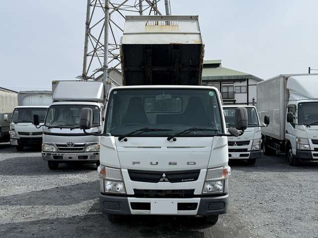 Mitsubishi Fuso Canter 2