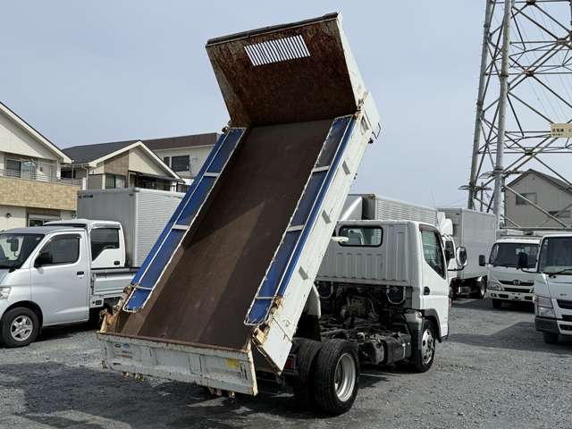 Mitsubishi Fuso Canter 7