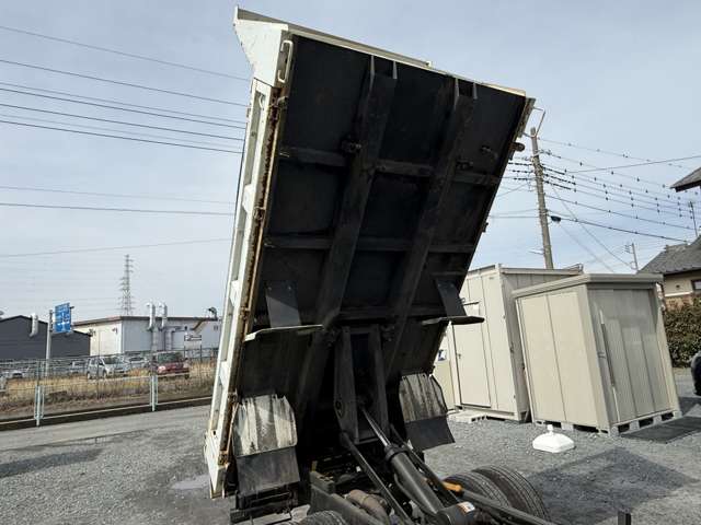 Mitsubishi Fuso Canter 10