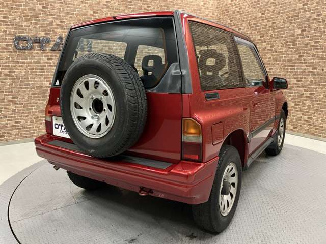 Suzuki Escudo 11