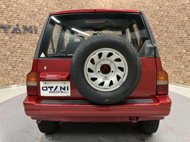 Suzuki Escudo 12