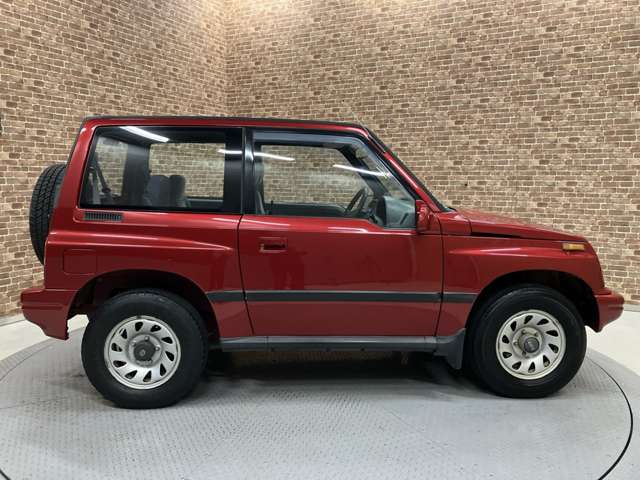 Suzuki Escudo 8