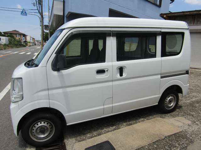 Nissan NV100 Clipper 8