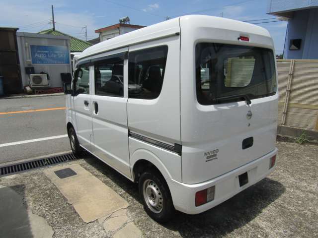 Nissan NV100 Clipper 10
