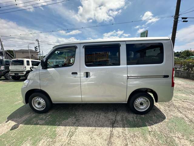 Toyota Town Ace Van 6