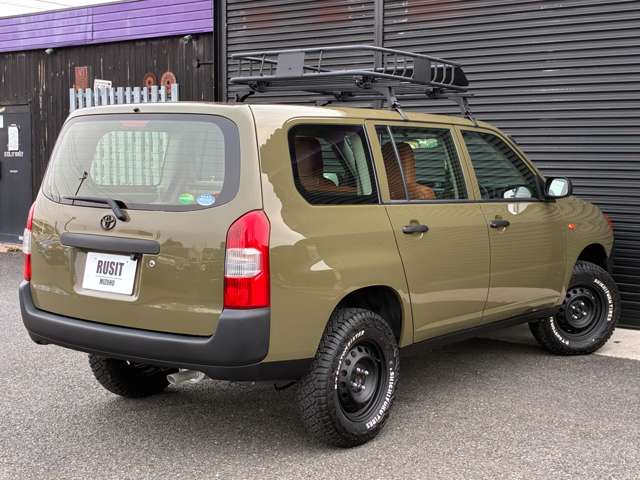 Toyota Probox Van 11