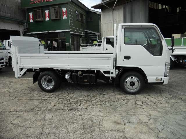Isuzu Elf 5