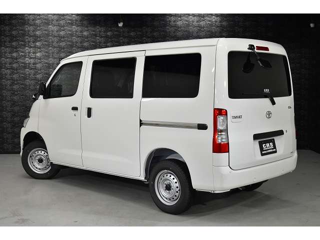 Toyota Town Ace Van 5