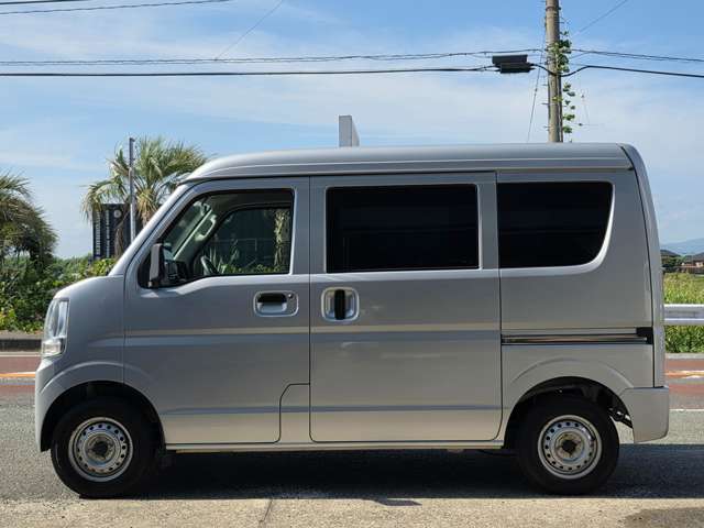 Nissan NV100 Clipper 9