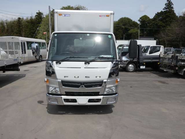 Mitsubishi Fuso Canter 5