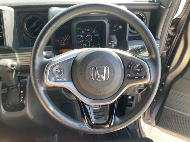 Honda N-VAN 12