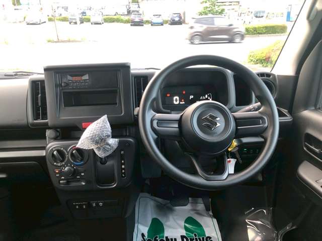 Suzuki Every 12