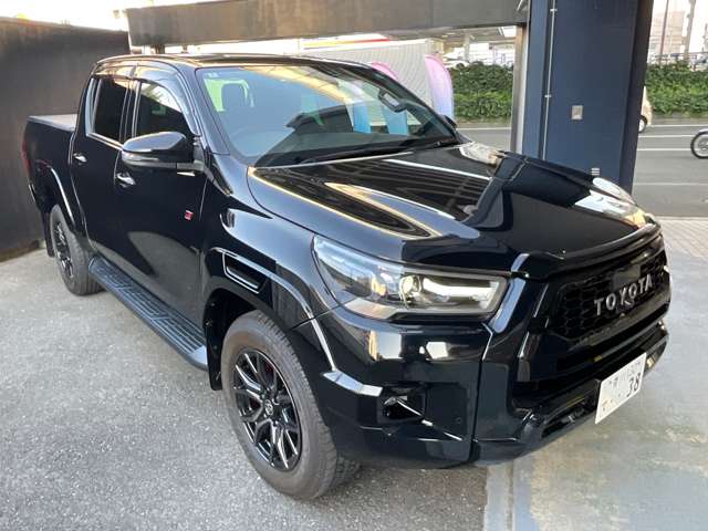 Toyota Hilux 8
