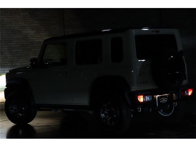 Suzuki Jimny Nomade 3