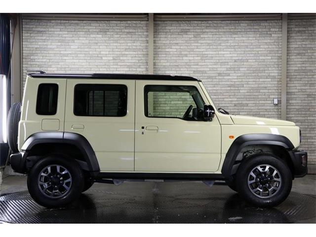 Suzuki Jimny Nomade 9