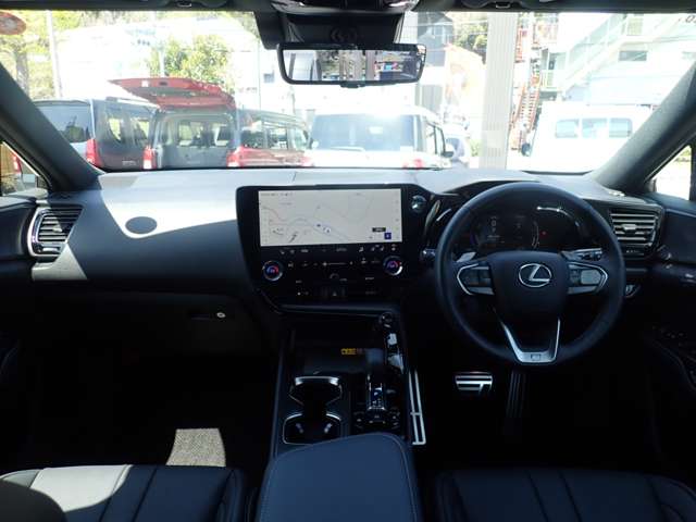 Lexus NX 3