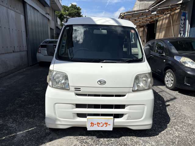 Daihatsu Hijet Cargo 2