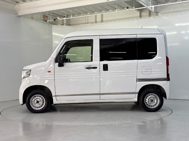 Honda N-VAN 11