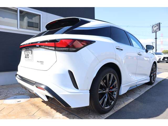 Lexus RX 7