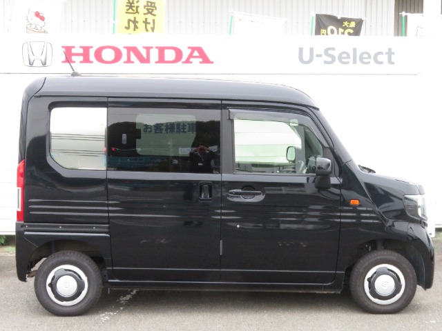 Honda N-VAN 9
